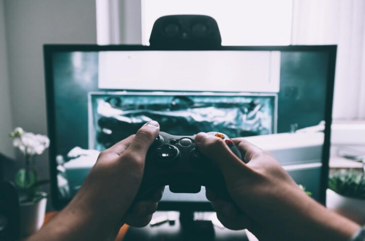 games with Bitcoin - Gaming in the Crypto Age: Purchasing Games and Accessories with Bitcoin - Coinsbee